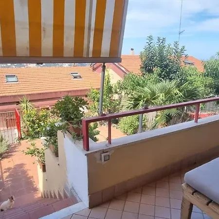 Marcella-villetta Con Giardino Dom wakacyjny Vico Equense